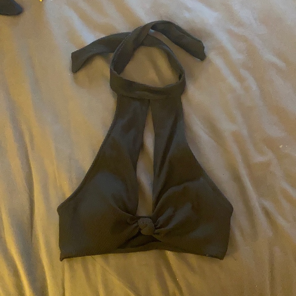 NWOT black bikini top from aerie